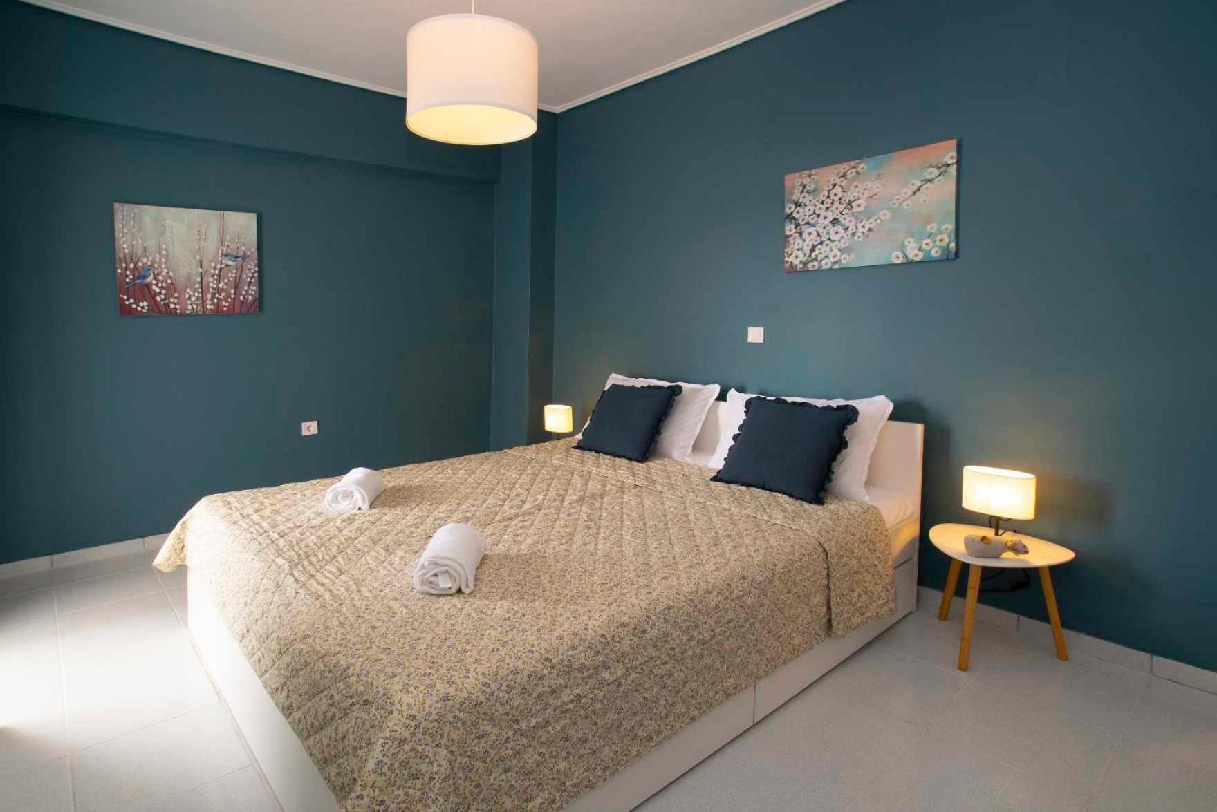 Top Floor Apartment In Chalkís Kültér fotó