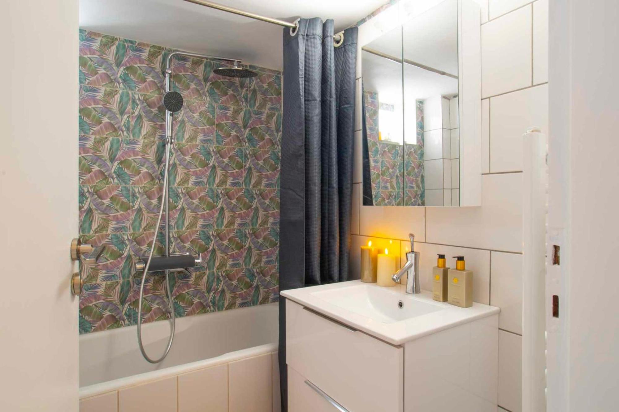 Top Floor Apartment In Chalkís Kültér fotó