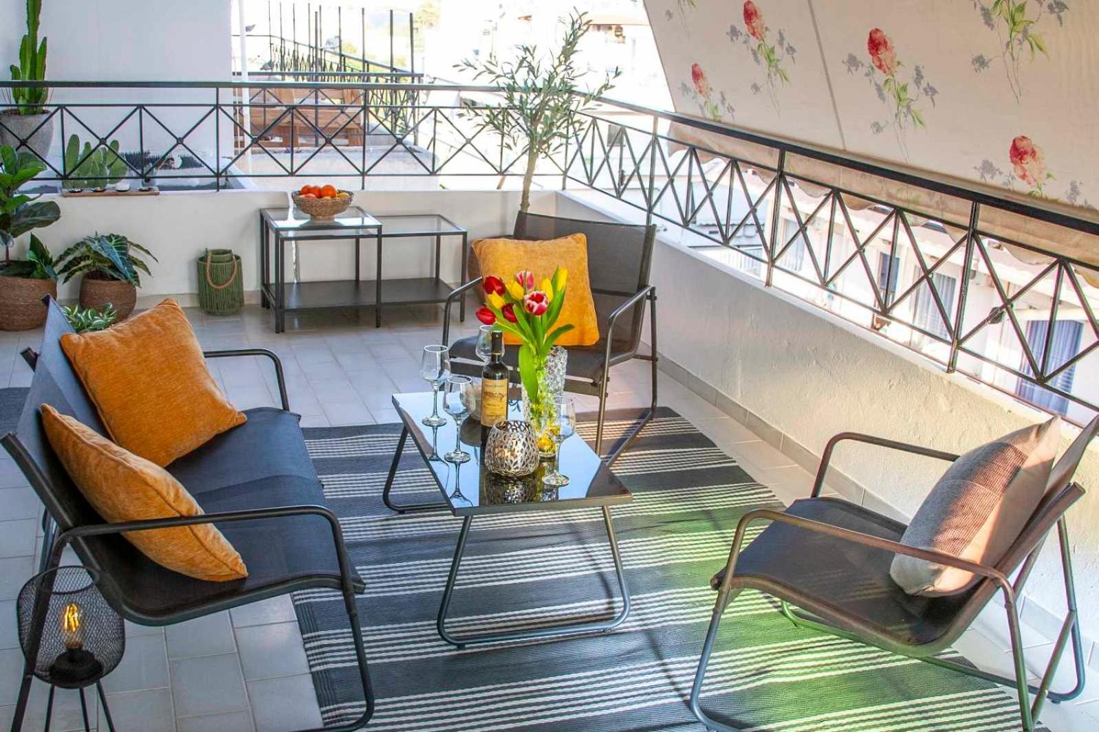 Top Floor Apartment In Chalkís Kültér fotó